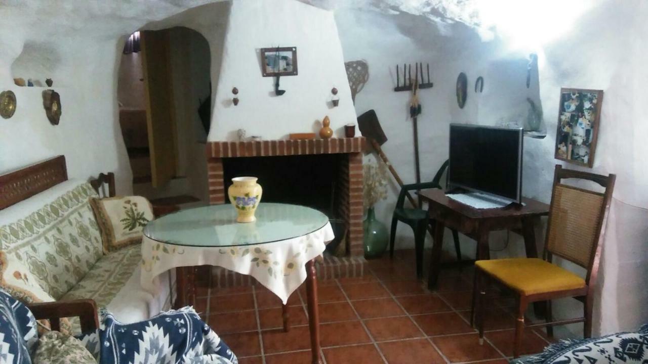 Gasthaus Cueva Rural La Noguera Pegalajar Exterior foto