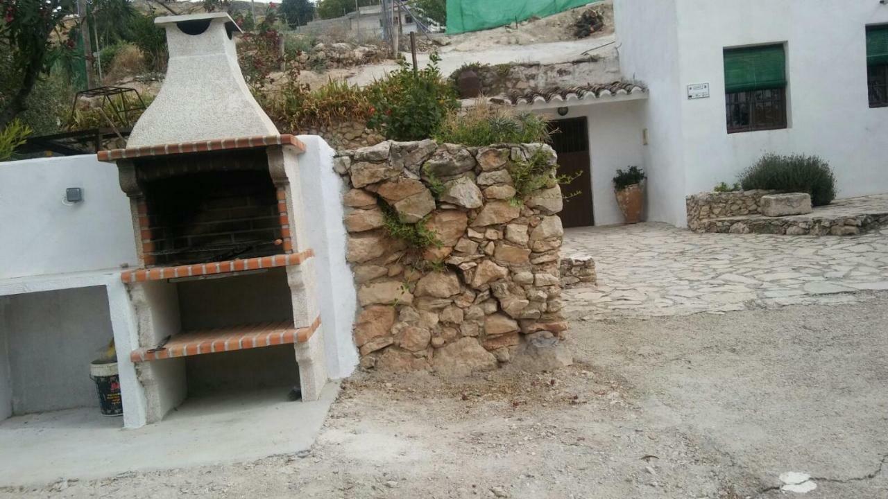 Gasthaus Cueva Rural La Noguera Pegalajar Exterior foto
